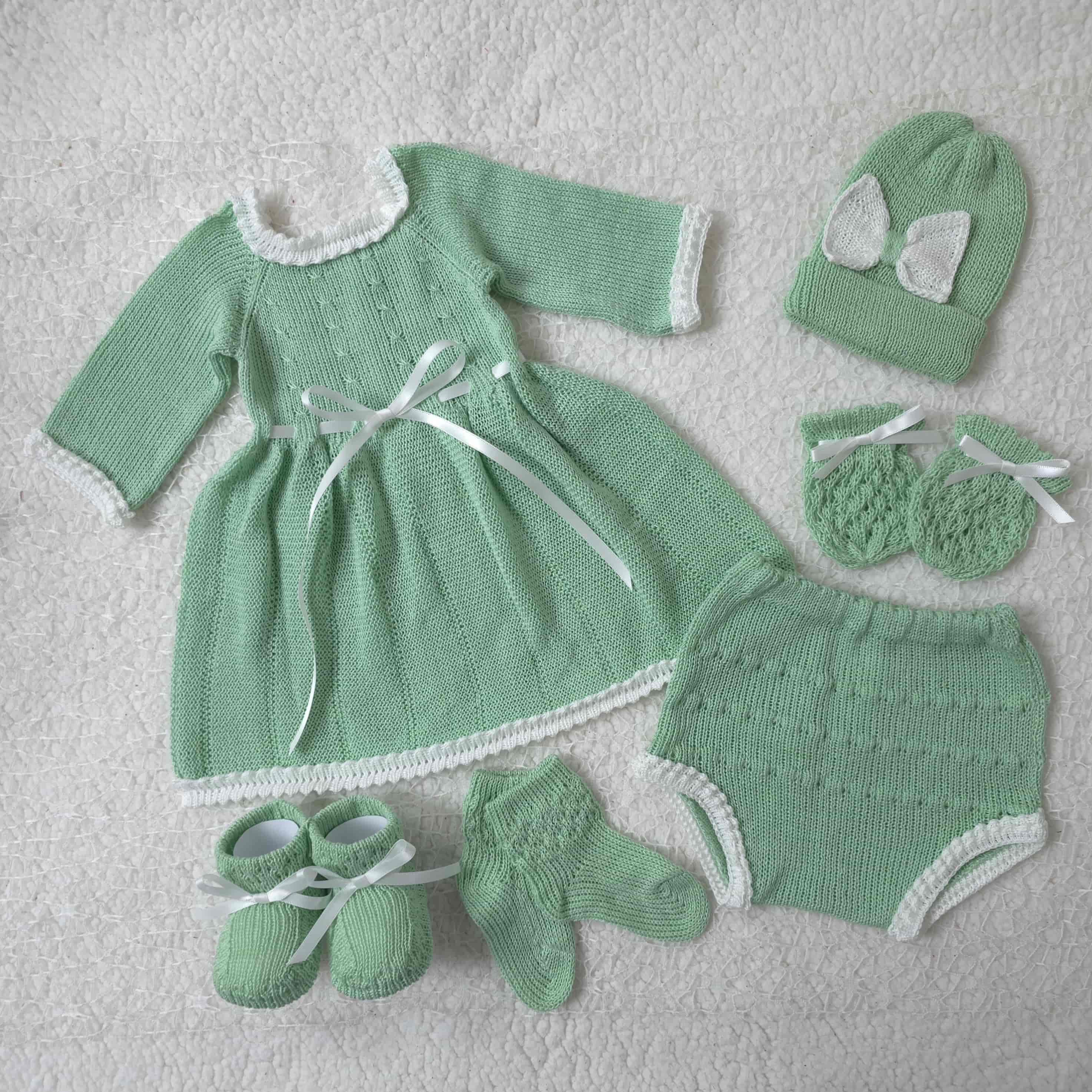 Traje Emperatriz Verde Menta/Blanco