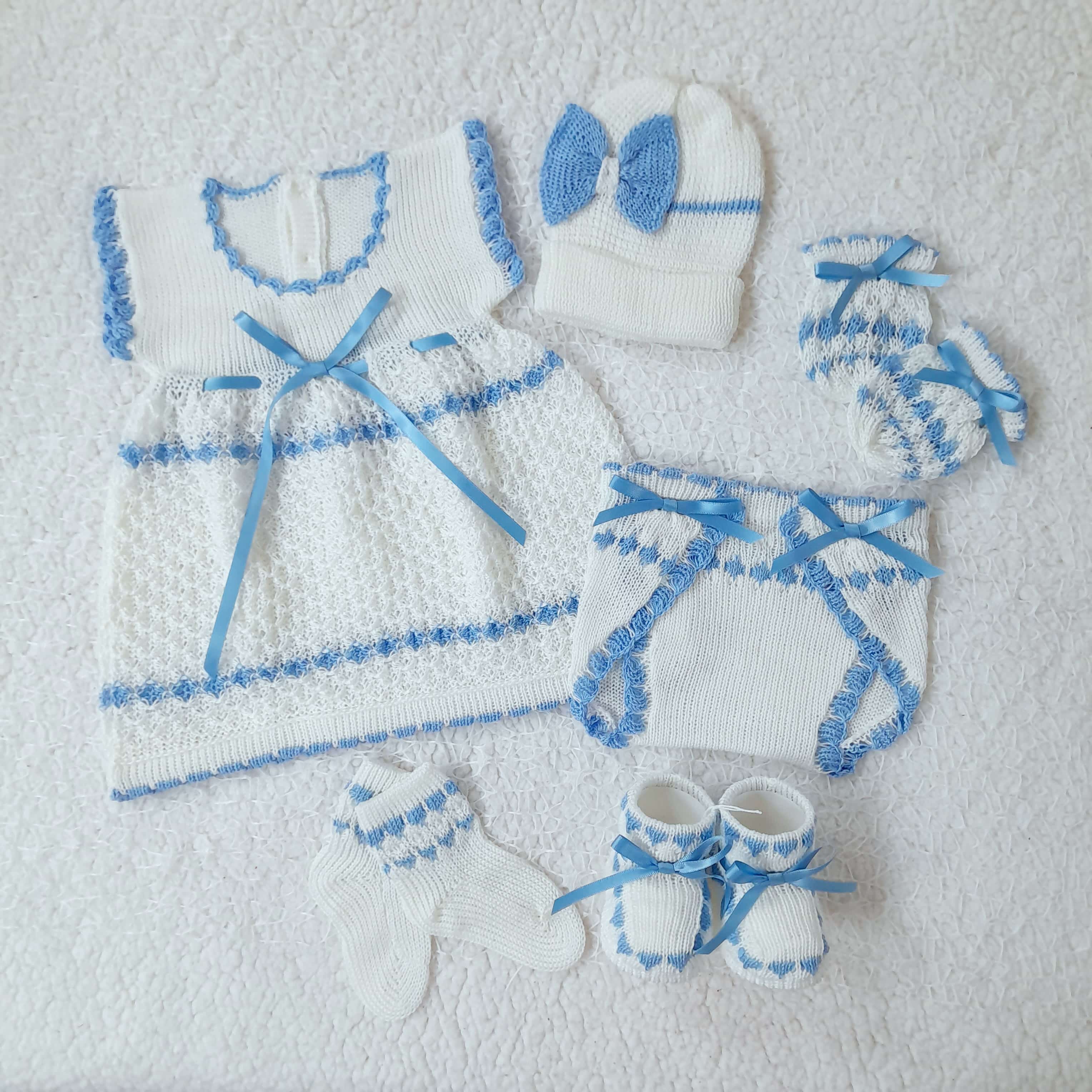 Traje Blanco/Celeste