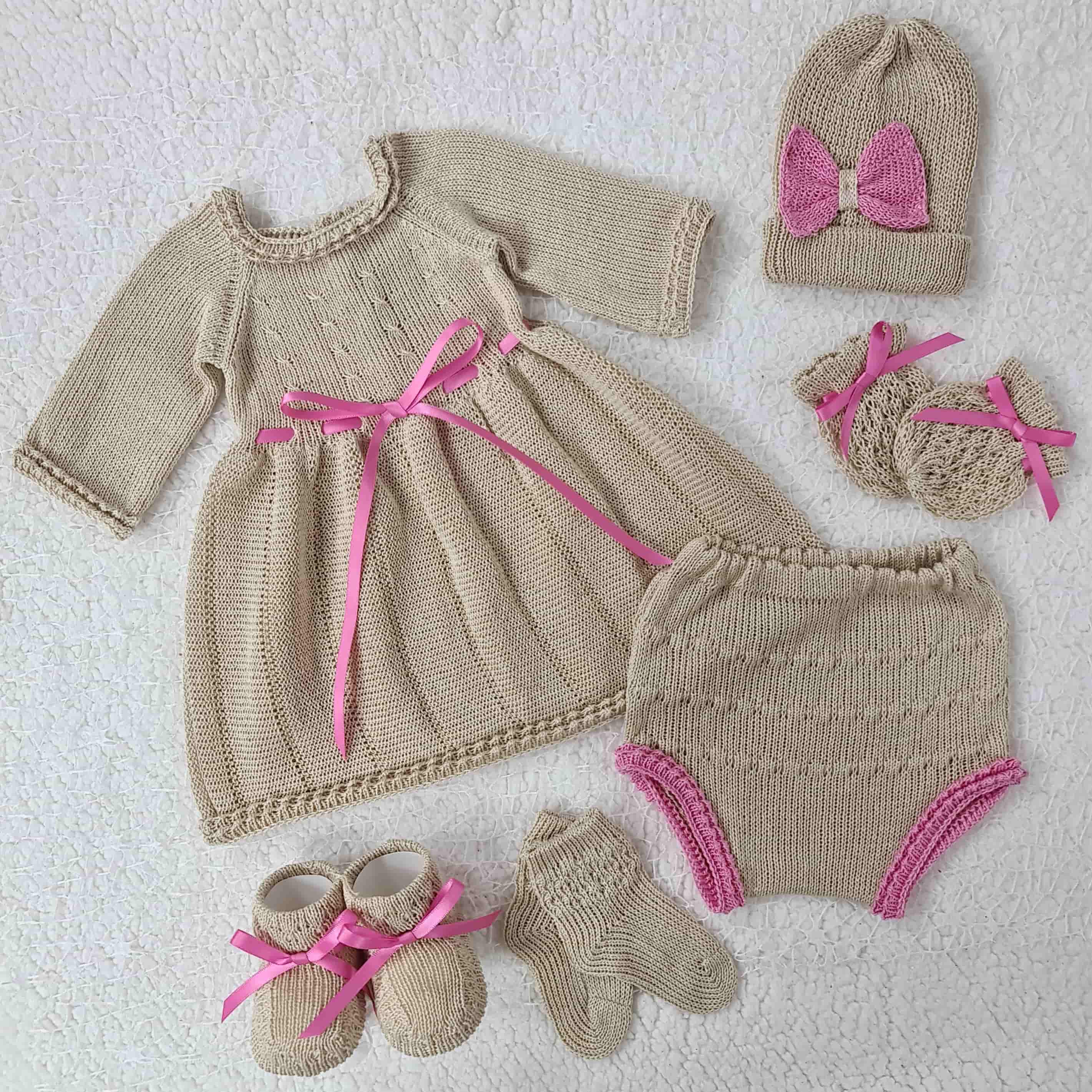 Traje Emperatriz Beige/Rosado