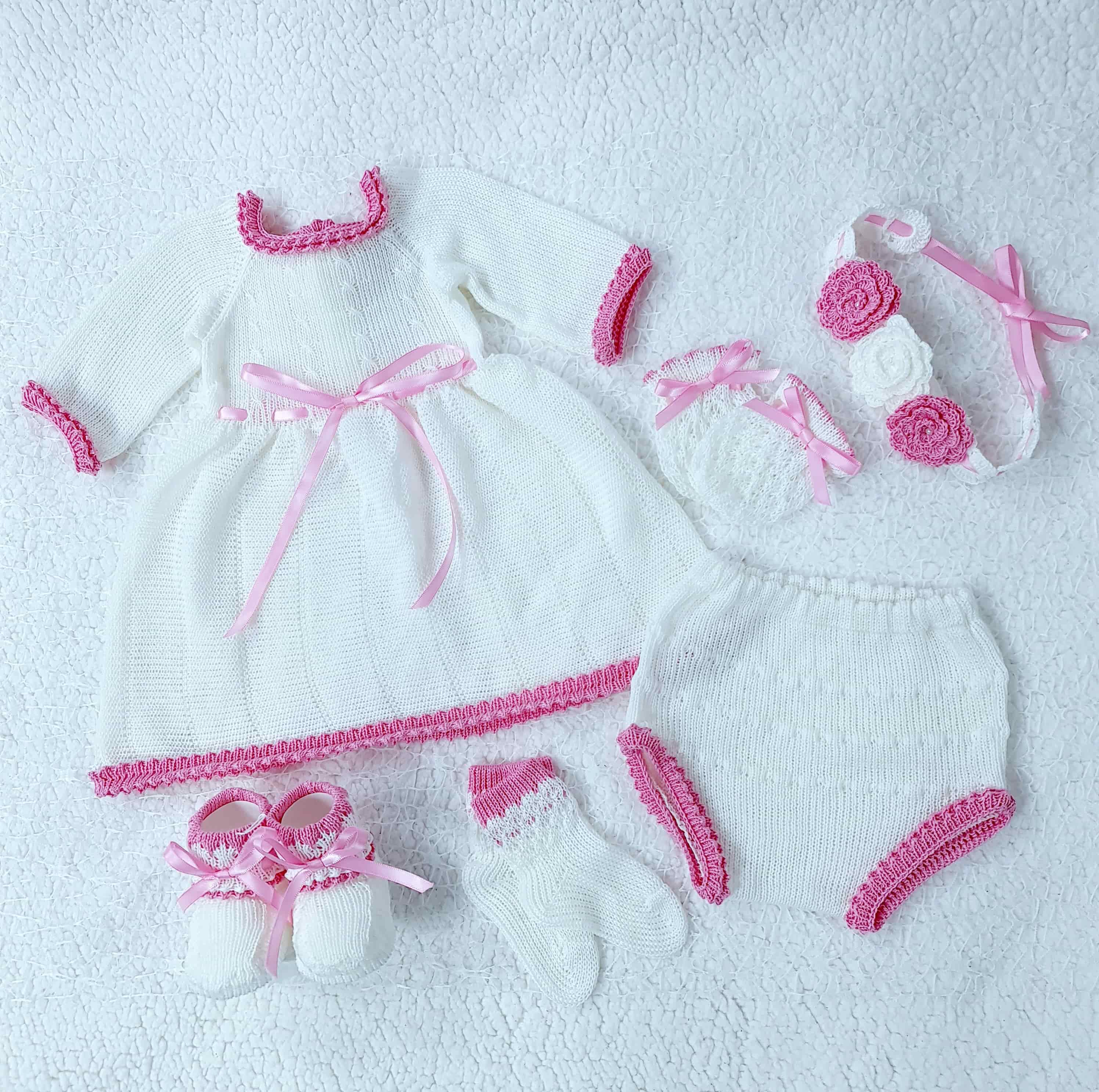 Traje Emperatriz Vincha Blanco Rosa