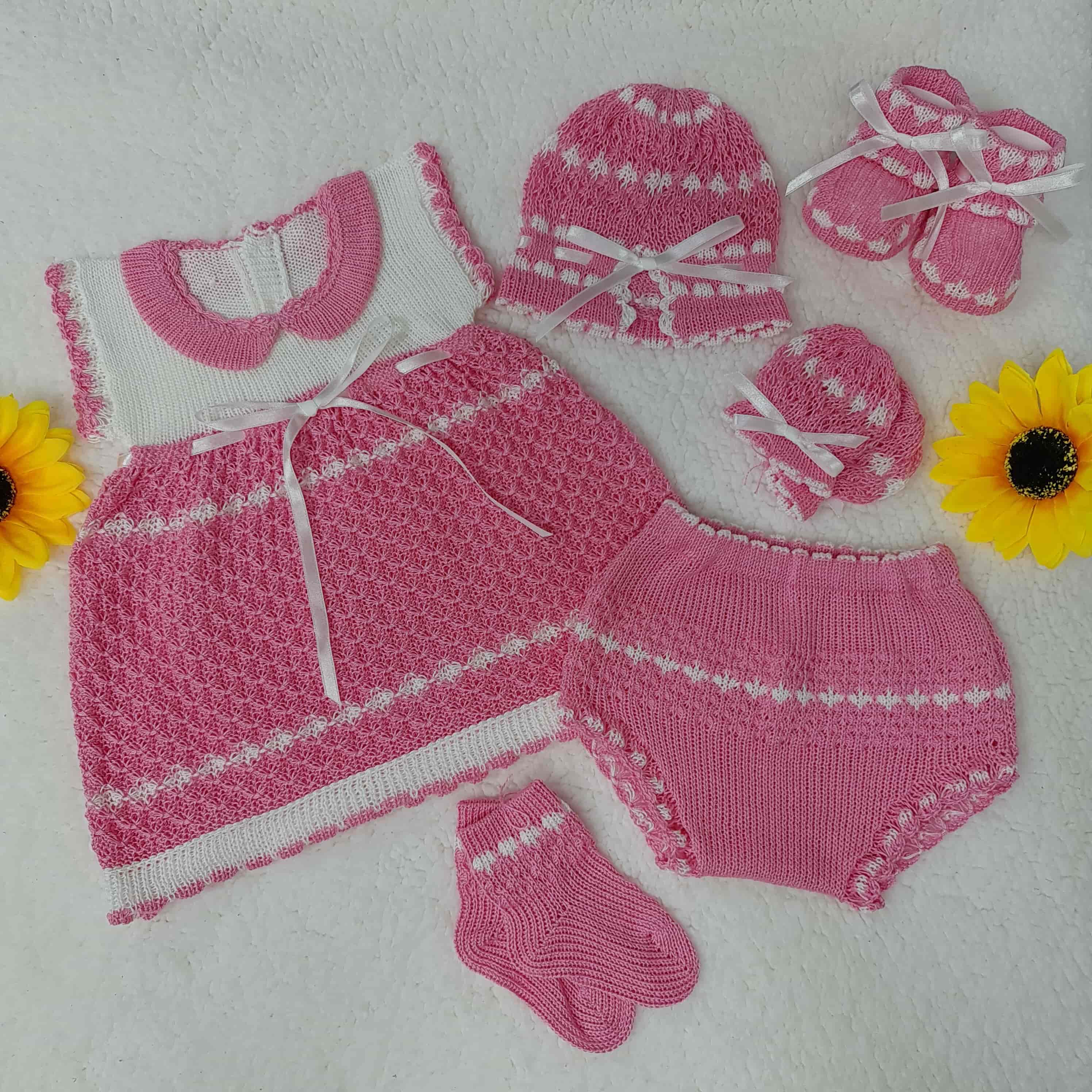 Traje Corazón Rosado/Blanco