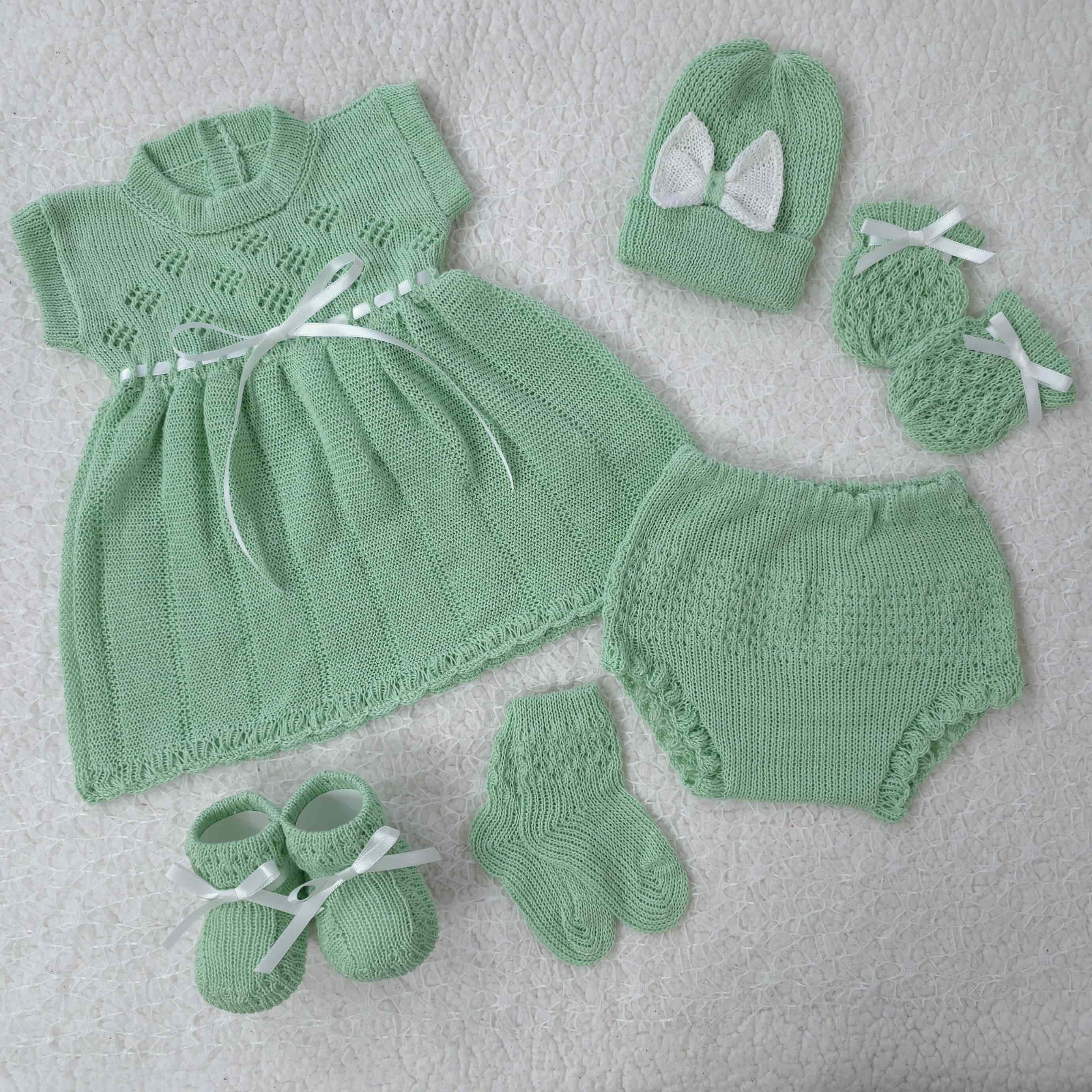 Traje Diamante Verde cinta Blanca